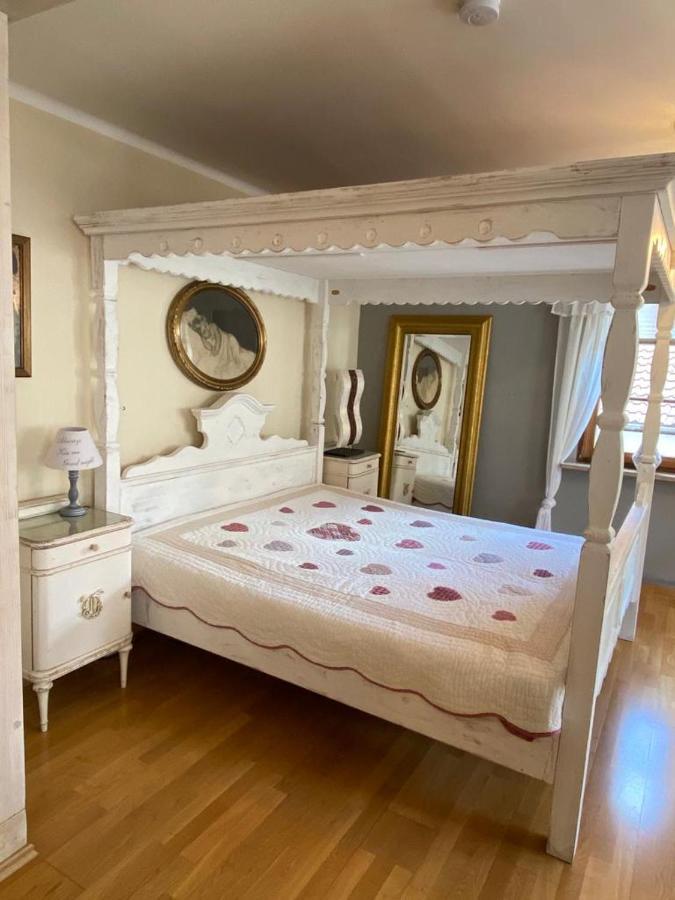 Cafe Einzigartig Apartment Rothenburg ob der Tauber Ngoại thất bức ảnh